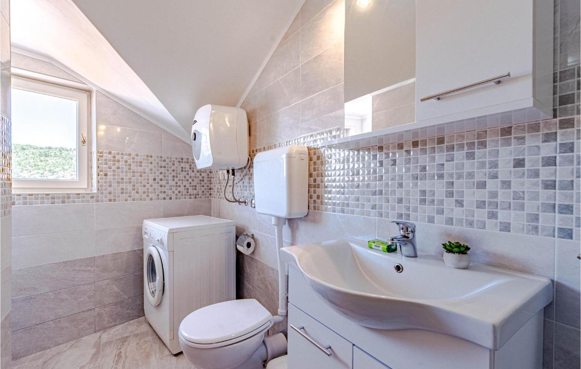 Beautiful Apartment In Vela Luka With Wifi Ngoại thất bức ảnh